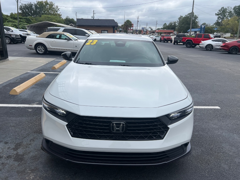 Honda Accord photo 9