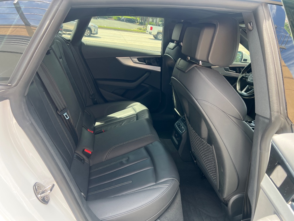Audi A5 photo 17