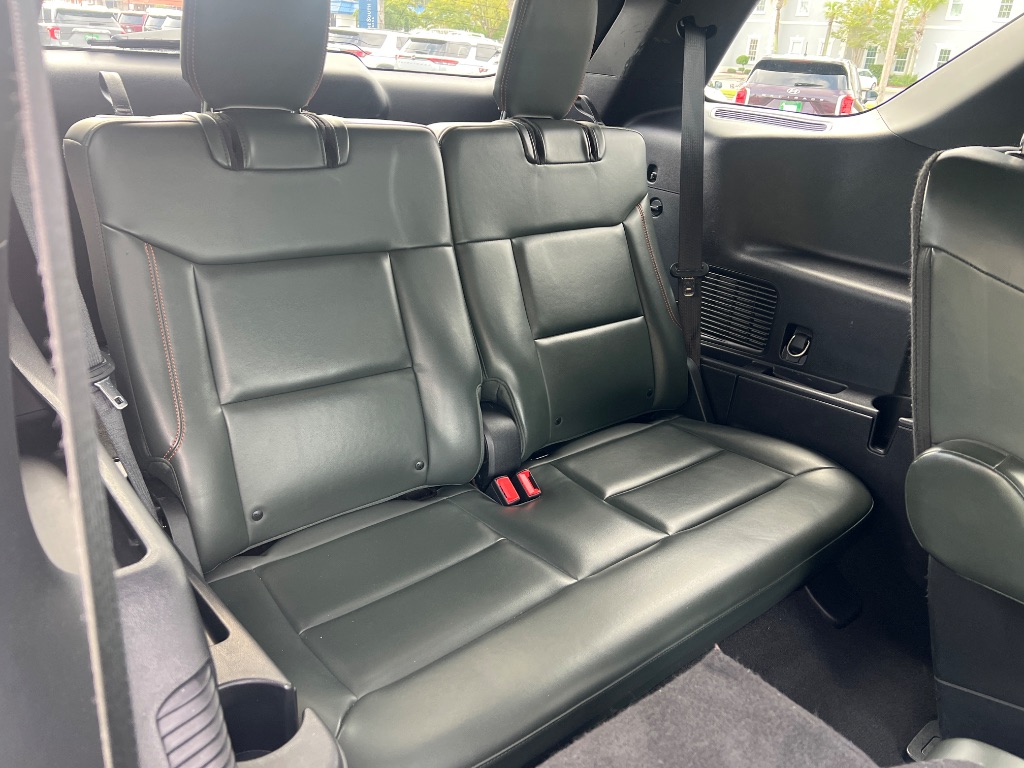 Ford Explorer photo 20