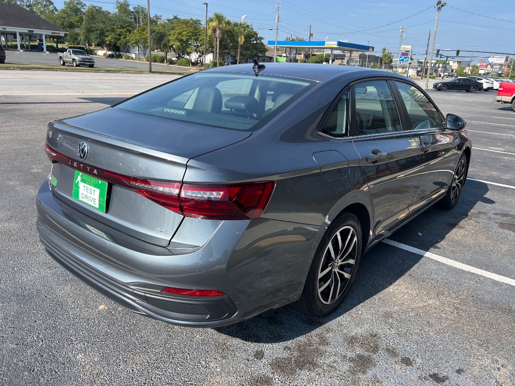 Volkswagen Jetta photo 12