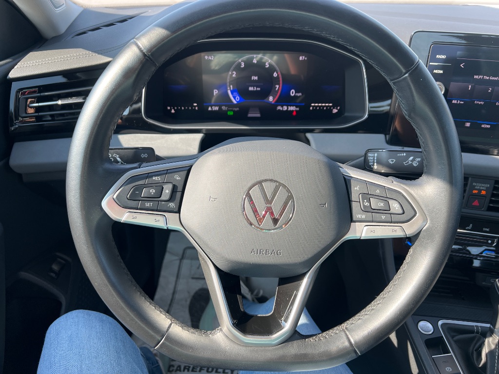 Volkswagen Jetta photo 4