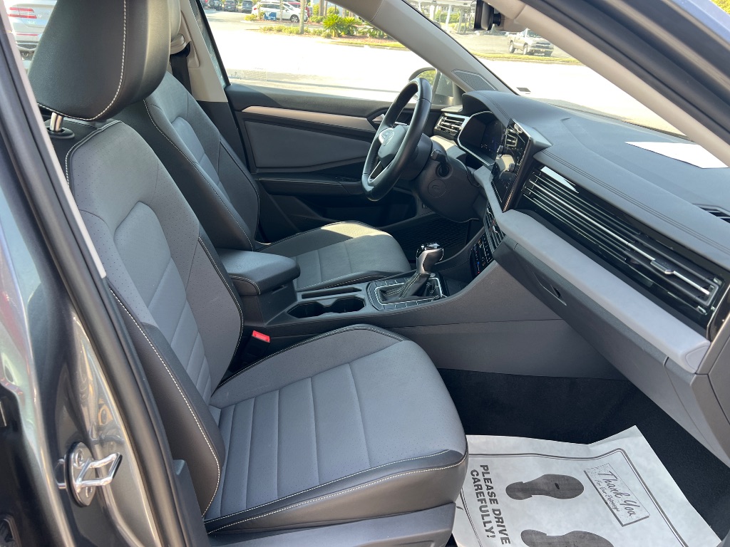 Volkswagen Jetta photo 16