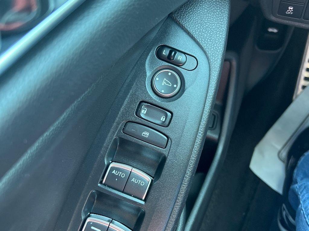 Honda Accord photo 2