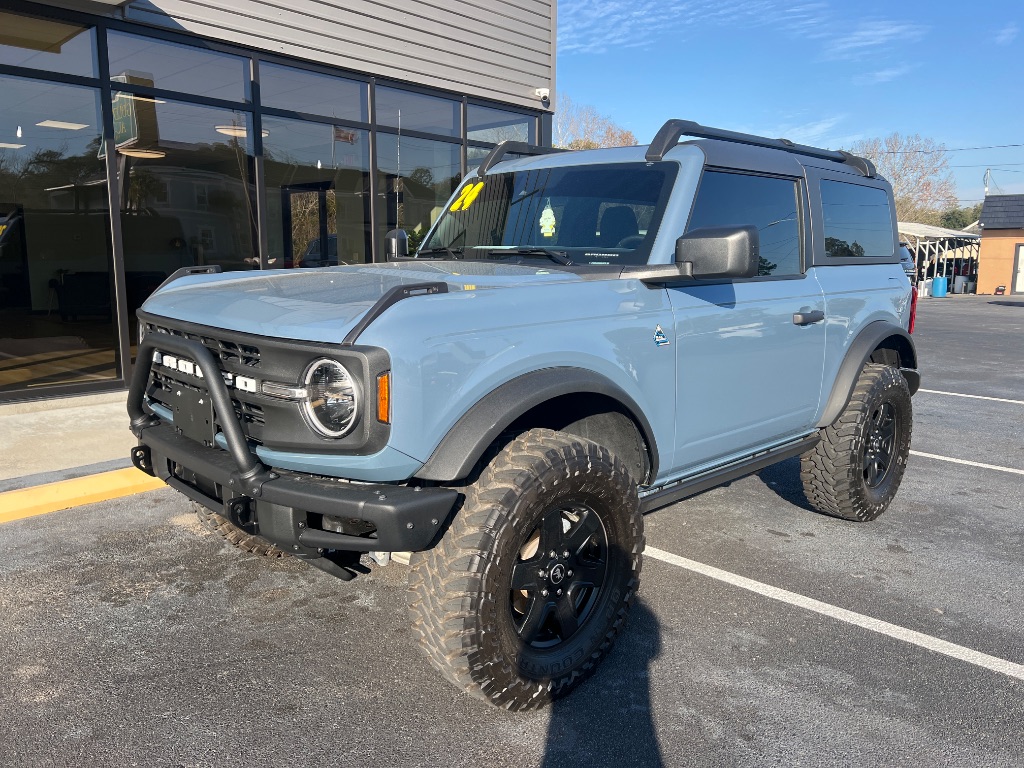 2024 Ford Bronco Black Diamond 4x4's photo