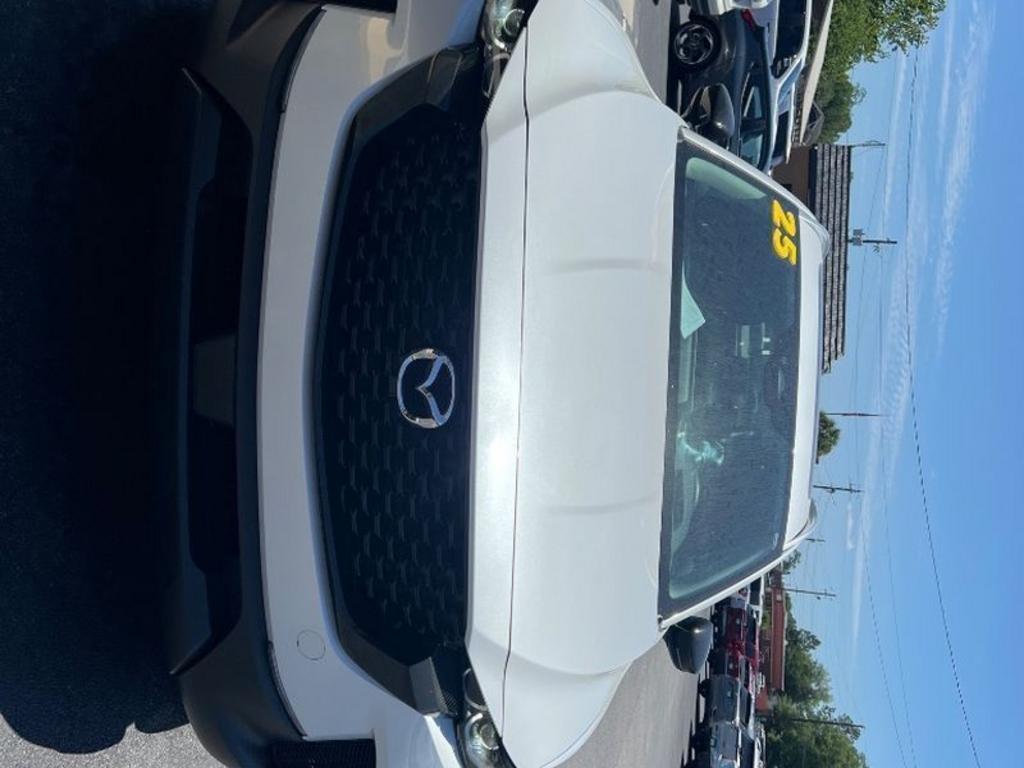 Mazda CX-50 photo 9
