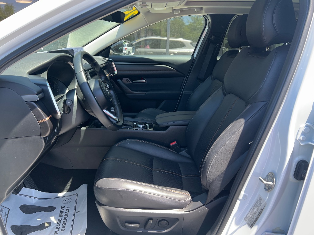 Mazda CX-50 photo 14