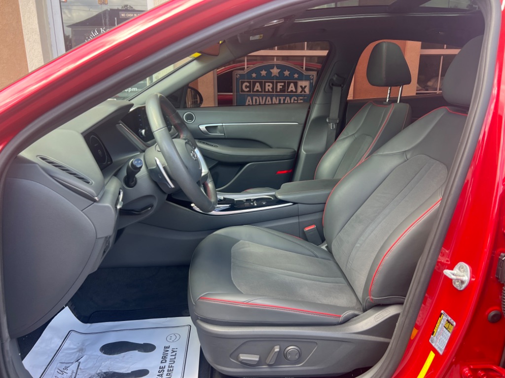 Hyundai Sonata photo 12