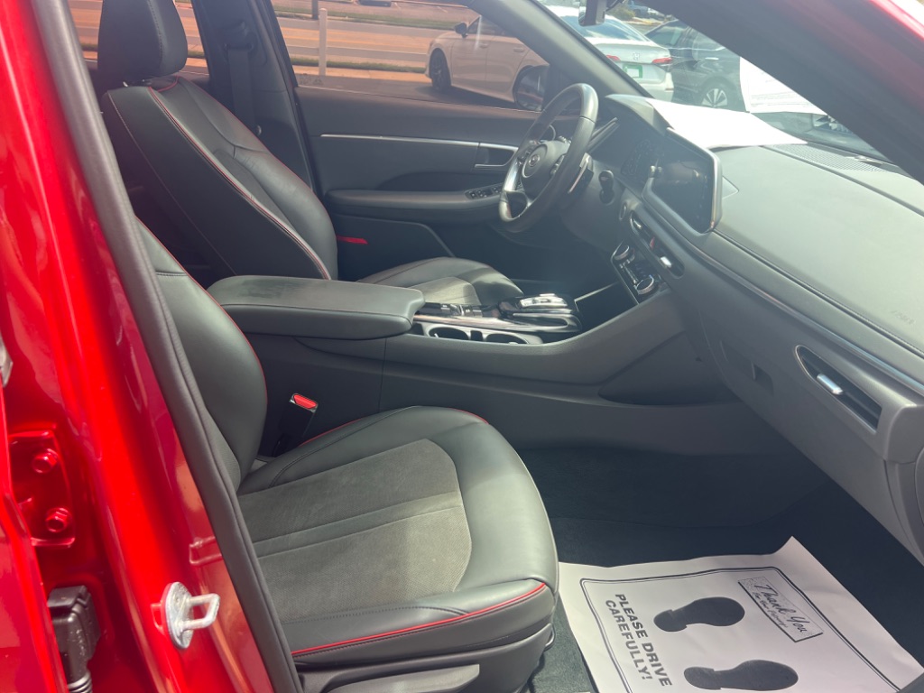 Hyundai Sonata photo 14
