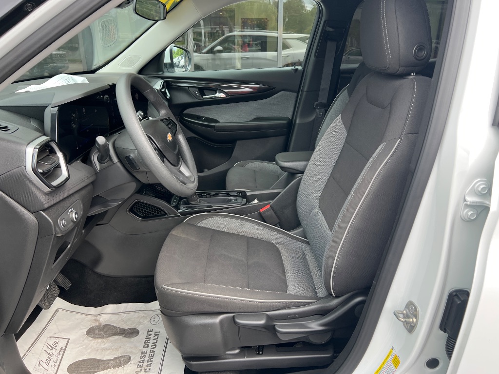 Chevrolet Trailblazer photo 13