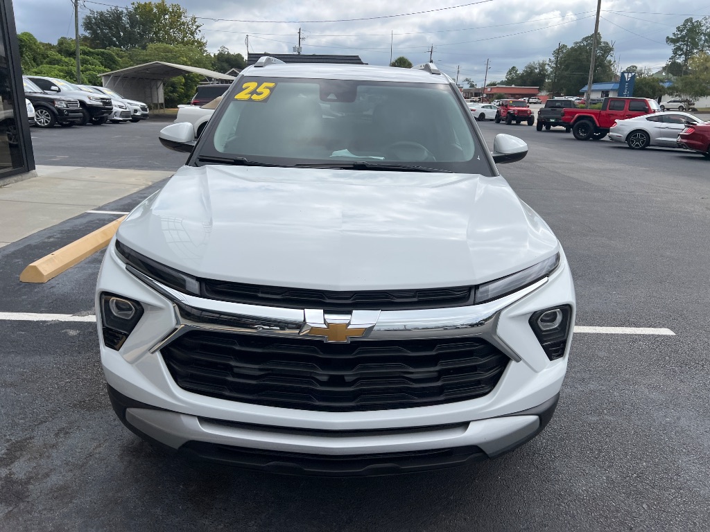 Chevrolet Trailblazer photo 8