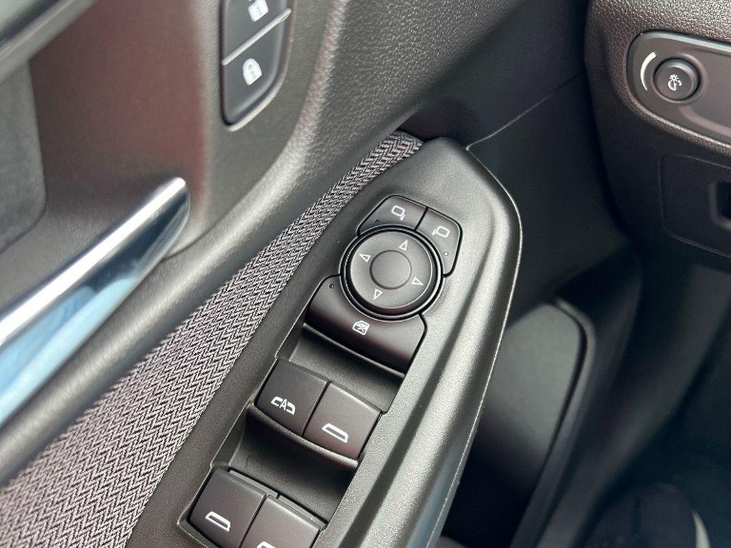 Chevrolet Trailblazer photo 2