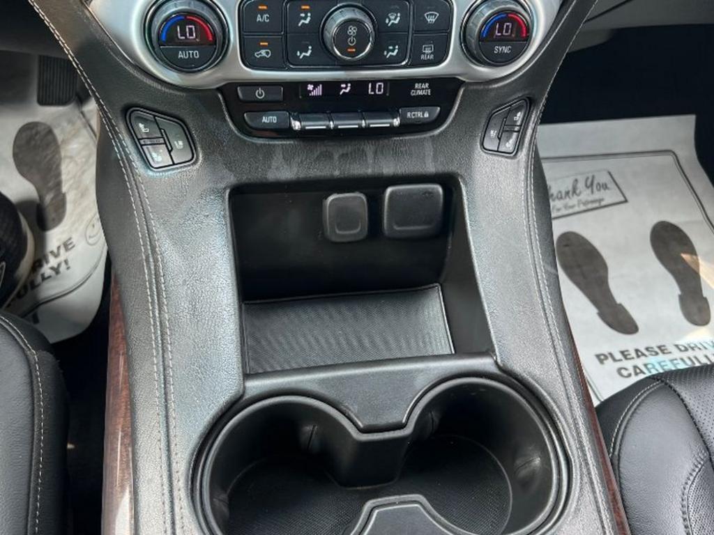 GMC Yukon photo 9