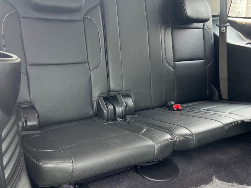 GMC Yukon photo 20