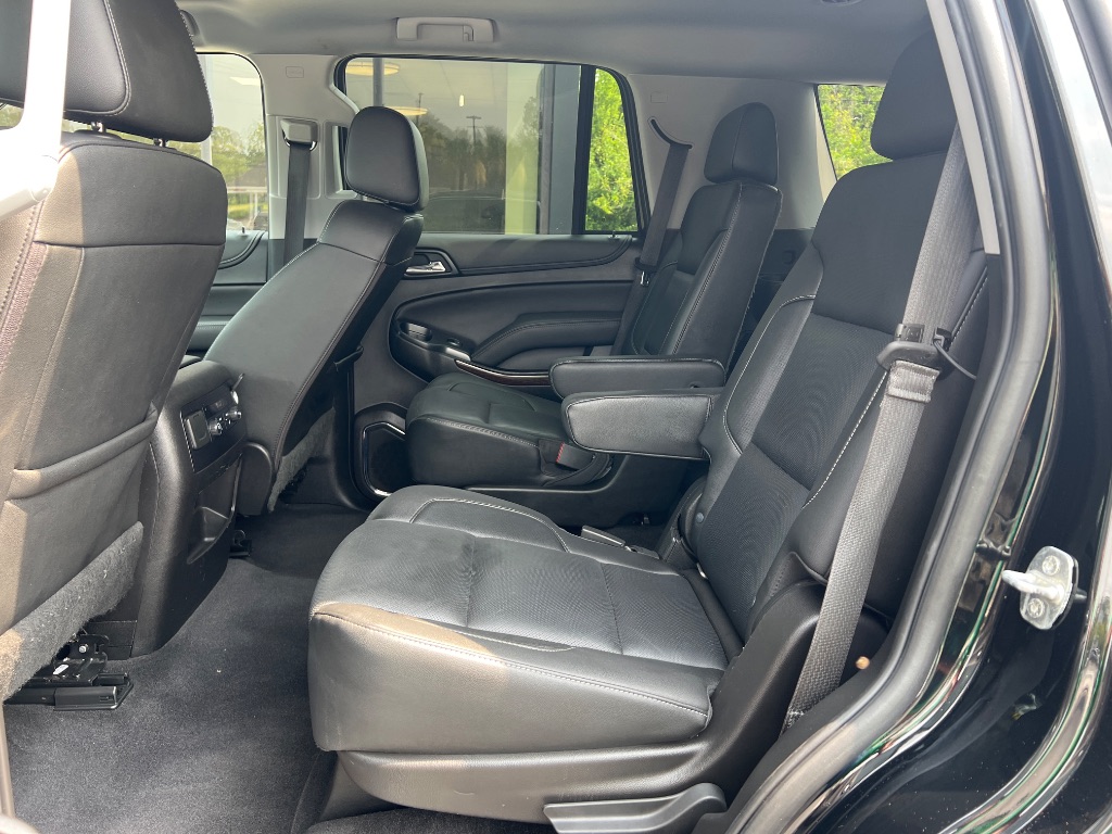 GMC Yukon photo 16