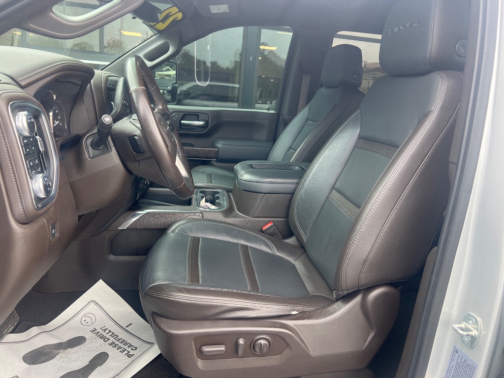 GMC Sierra photo 15