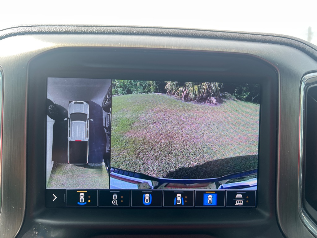 GMC Sierra photo 6