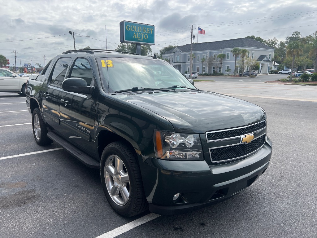 Chevrolet Avalanche photo 11