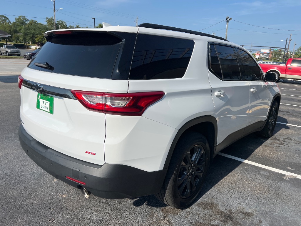Chevrolet Traverse photo 12