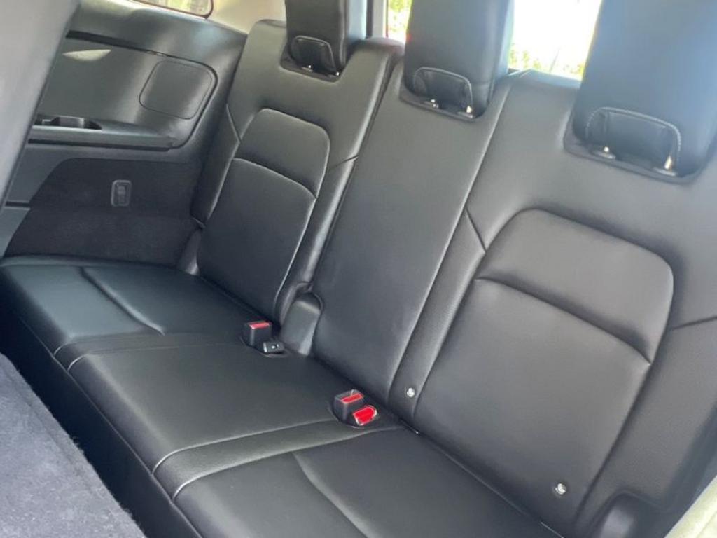 Nissan Pathfinder photo 16