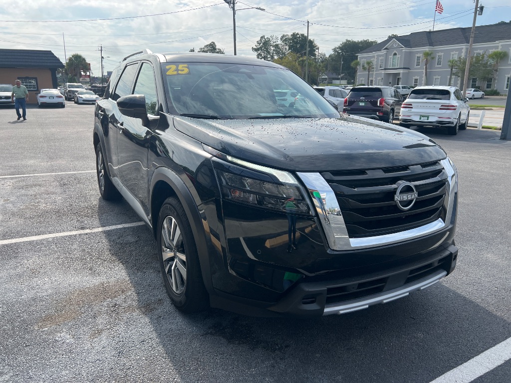 Nissan Pathfinder photo 13