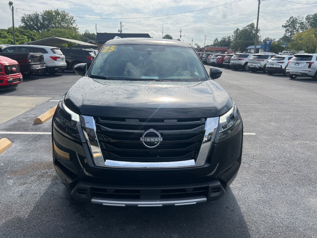 Nissan Pathfinder photo 9
