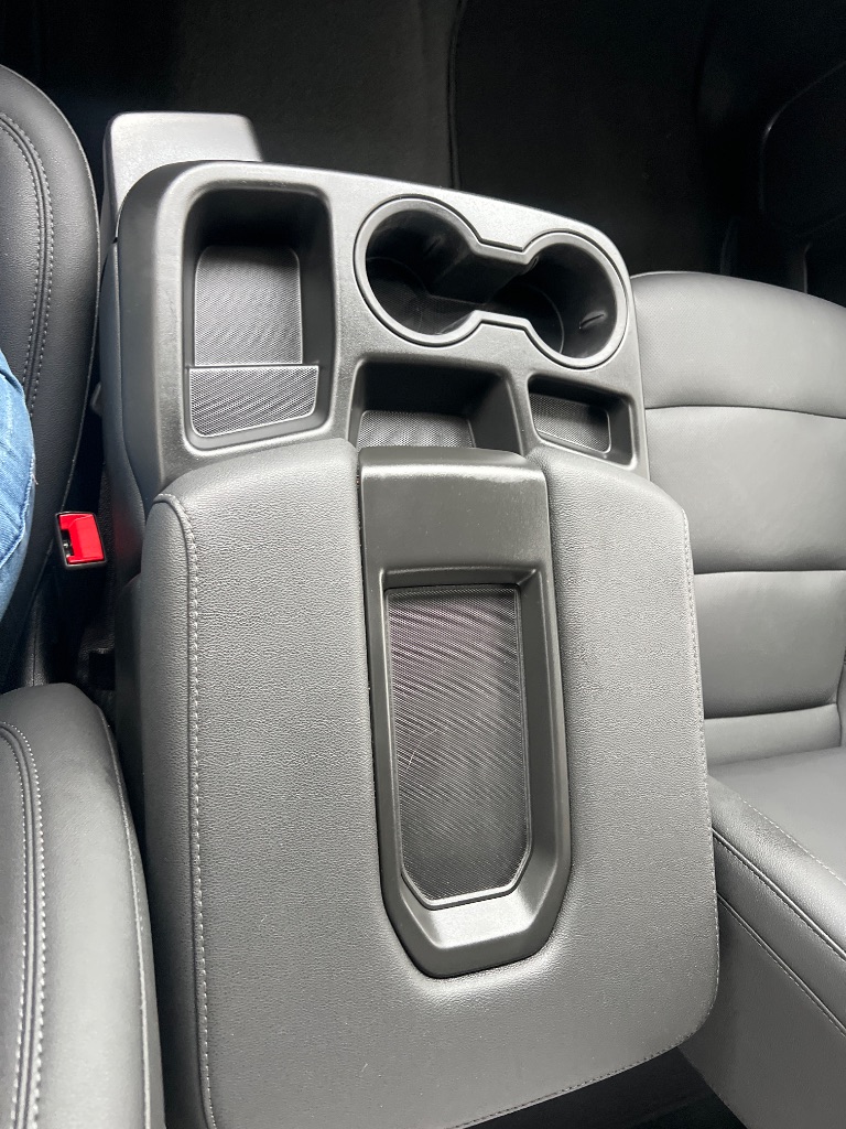 GMC Sierra photo 7