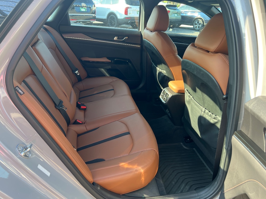 Kia K5 photo 18