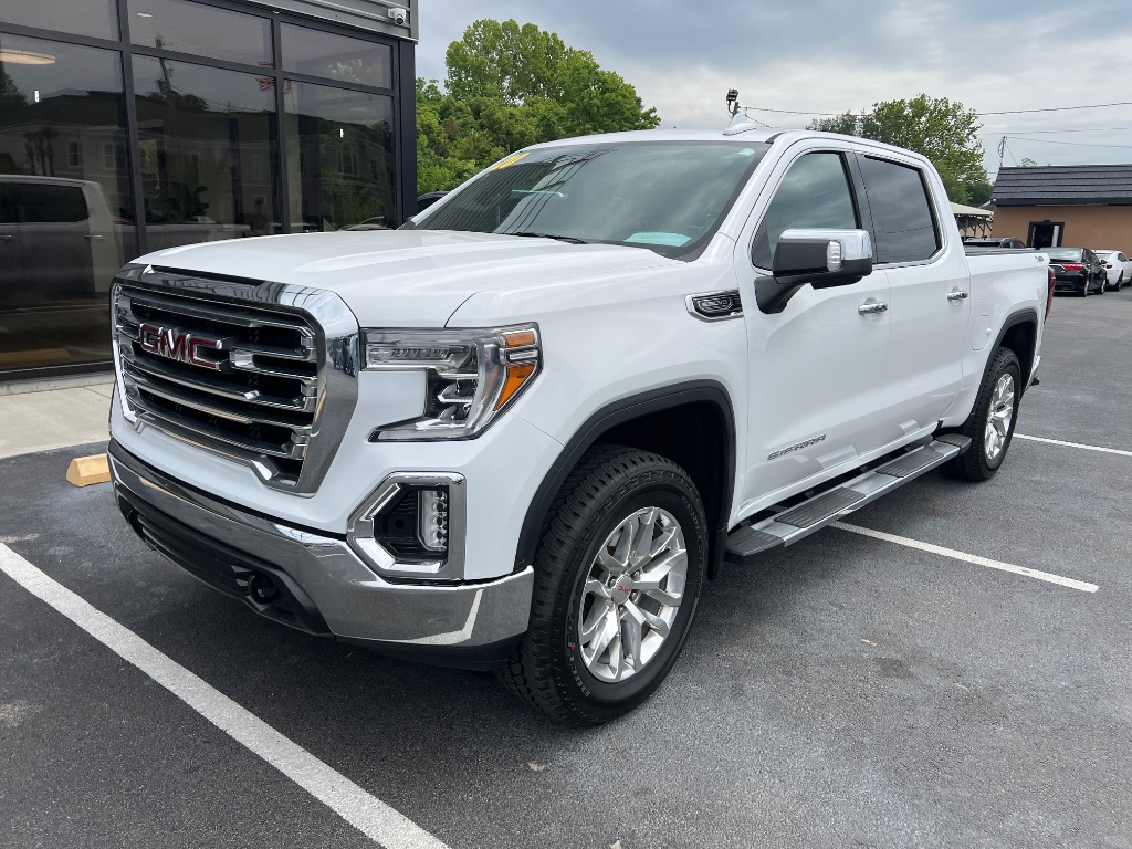 2020 GMC Sierra 4WD Crew Cab Short Box SLT's photo
