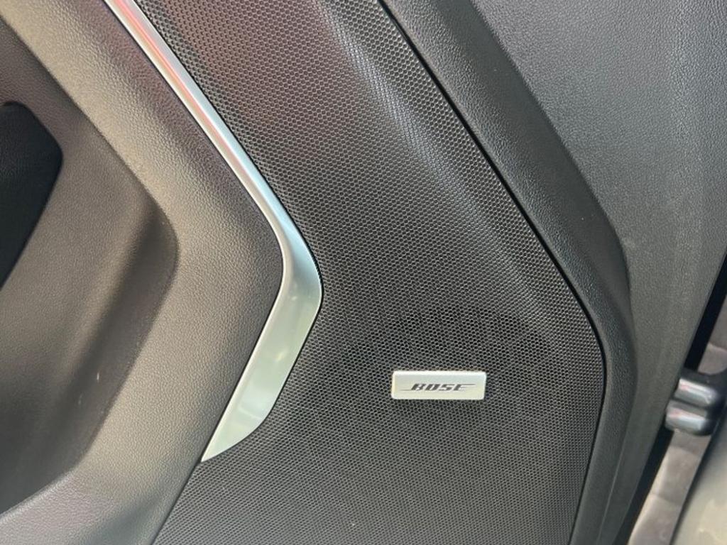 GMC Yukon photo 4