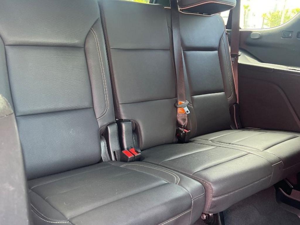 GMC Yukon photo 21