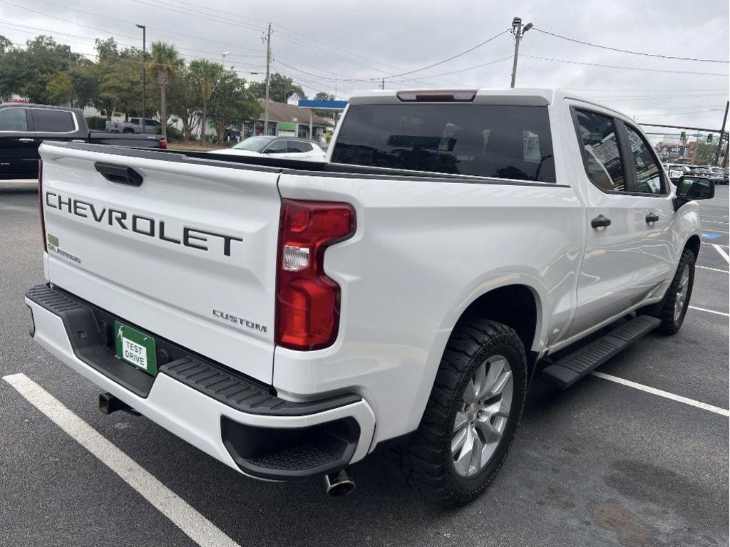 Chevrolet Silverado photo 11