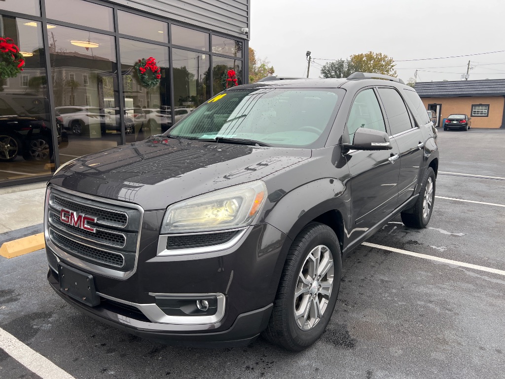 2014 GMC Acadia SLE2's photo