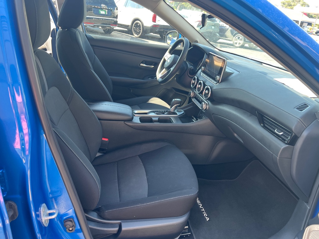 Nissan Sentra photo 13