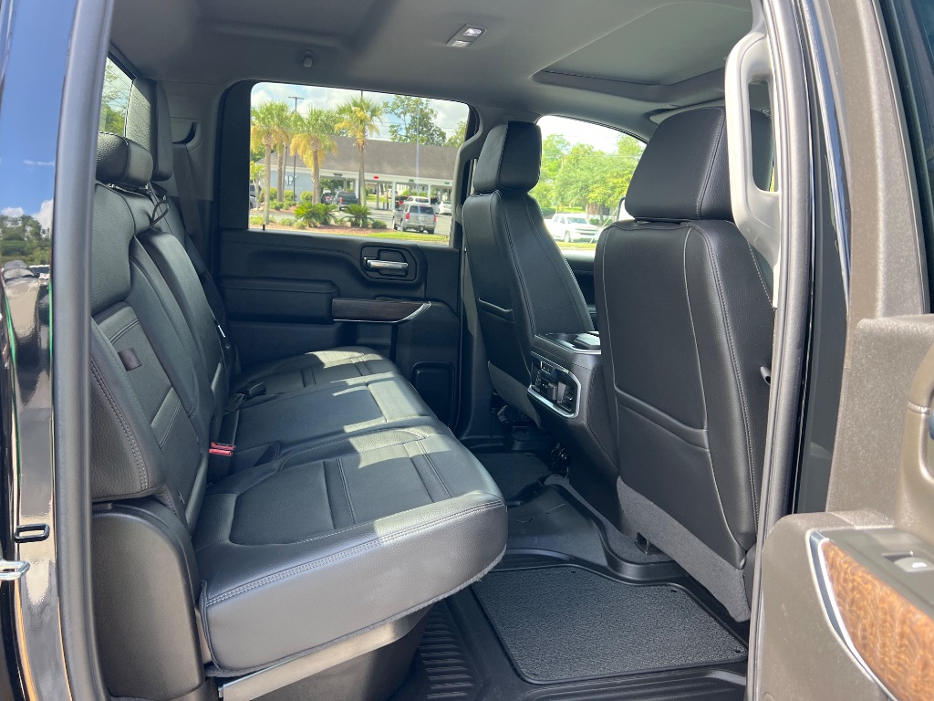 GMC Sierra photo 19