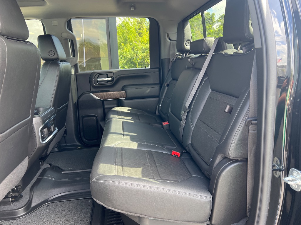 GMC Sierra photo 17