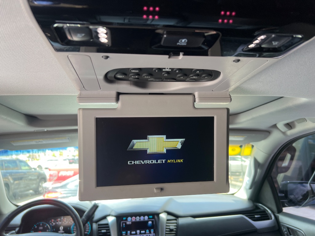 Chevrolet Tahoe photo 11