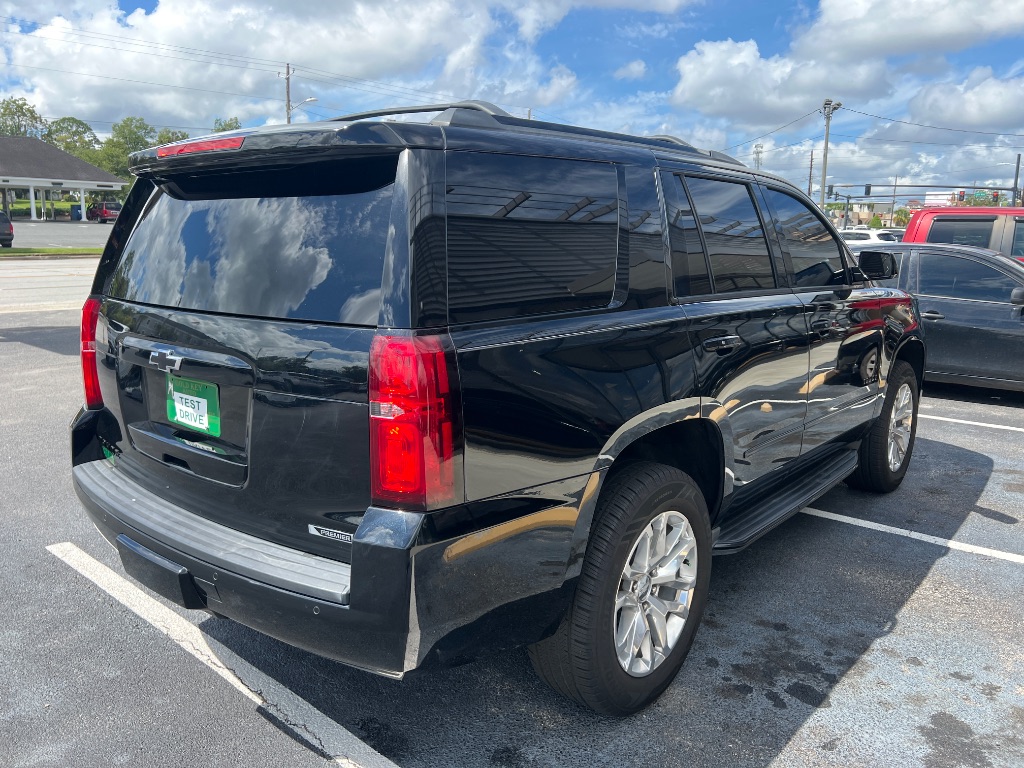 Chevrolet Tahoe photo 15