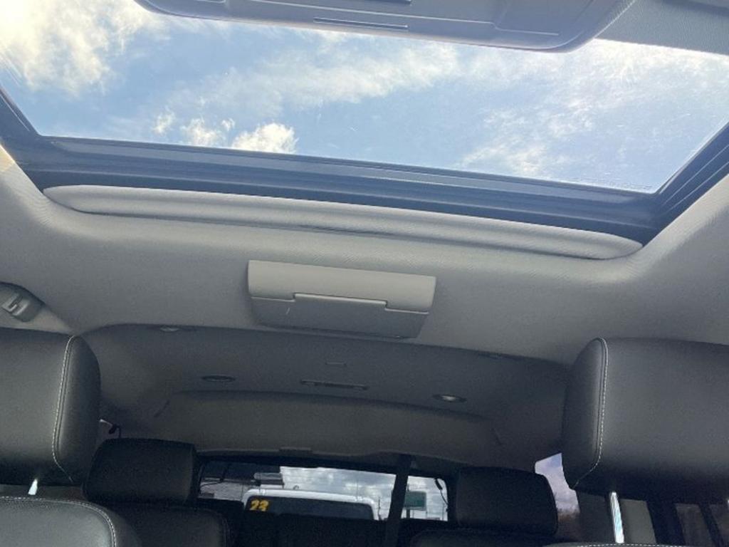 Chevrolet Tahoe photo 10