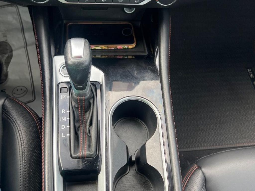 Nissan Altima photo 7