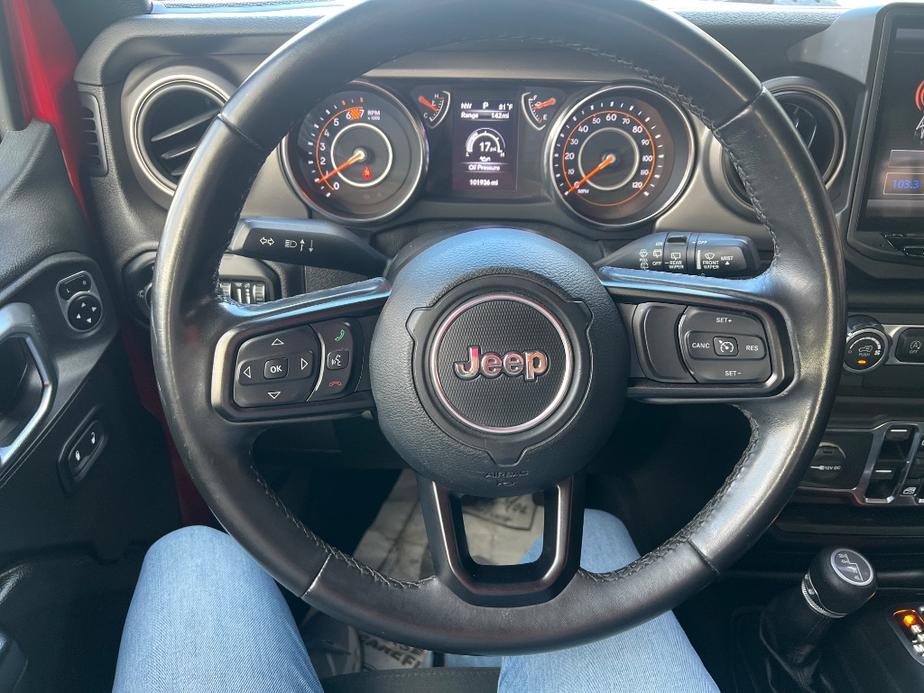 Jeep Wrangler photo 3