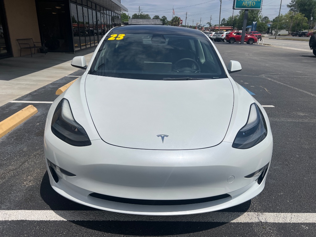 Tesla Model 3 photo 5