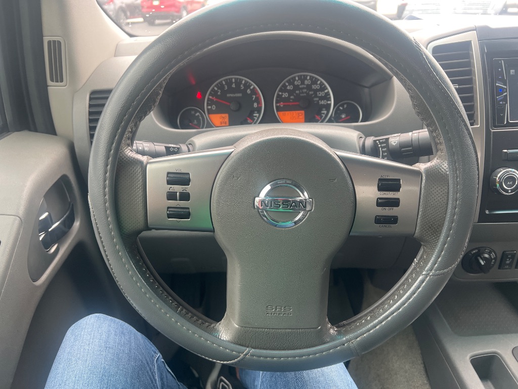 Nissan Frontier photo 4