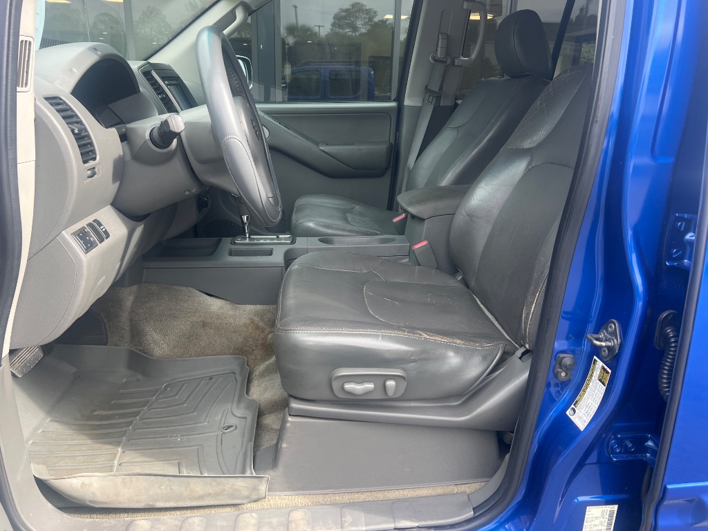 Nissan Frontier photo 12