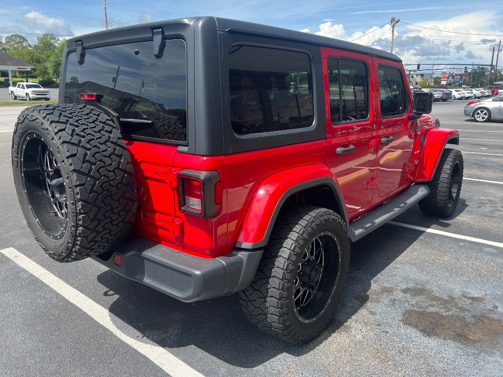 Jeep Wrangler photo 11