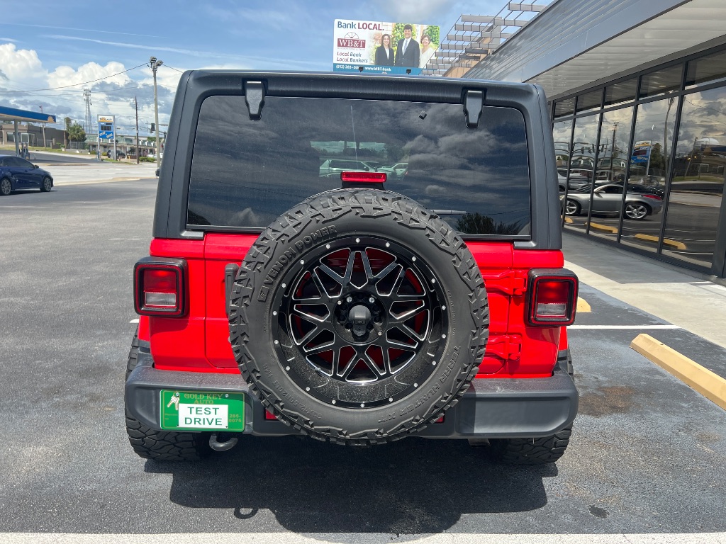 Jeep Wrangler photo 10