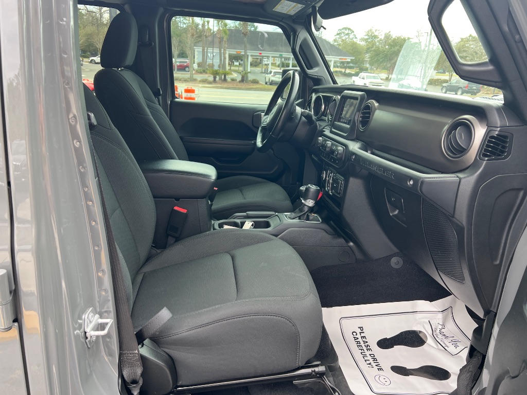 2021 Jeep Wrangler Unlimited Willys - Photo 13