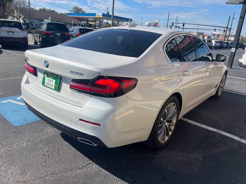 2023 BMW 5 Series 530i - Photo 12