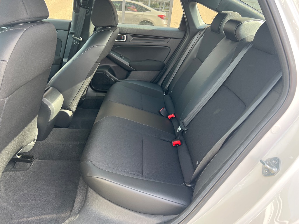 Honda Civic photo 14