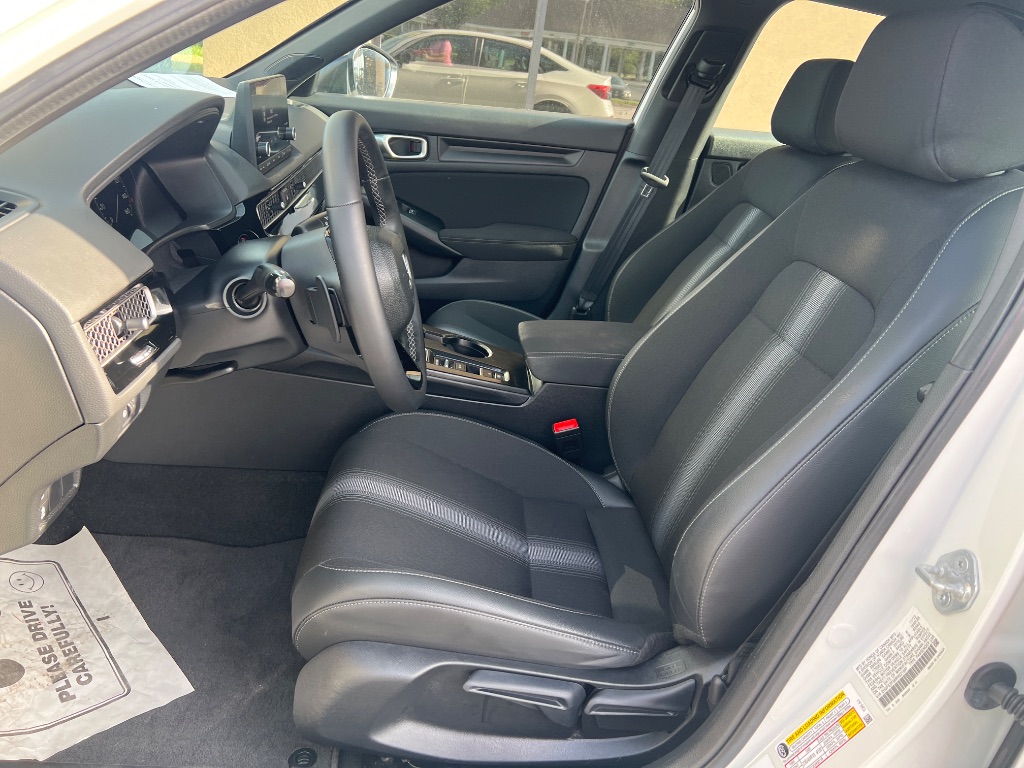 Honda Civic photo 13