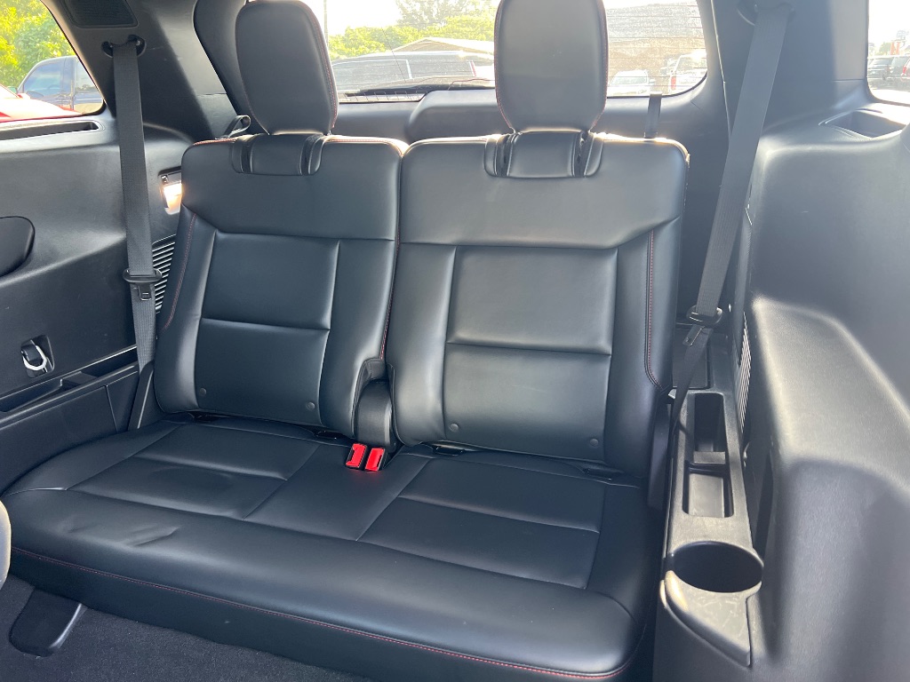 Ford Explorer photo 15